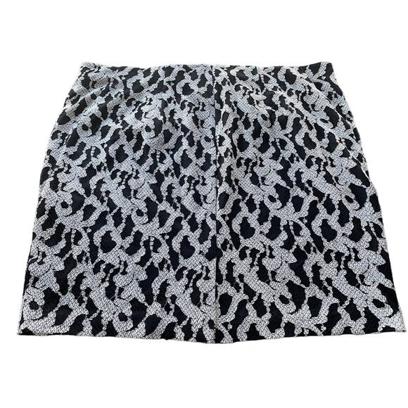 Lane Bryant Women's Size 28 Black Gray Skirt Lace Slit Elastic Waist Zipper - Picture 2 of 5